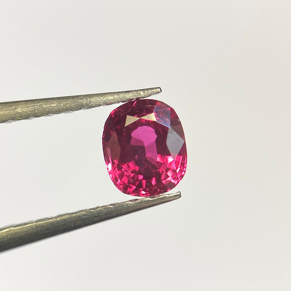 非加熱ルビー 0.556ct モザンビーク産 日独ソーティング付 6枚目の画像