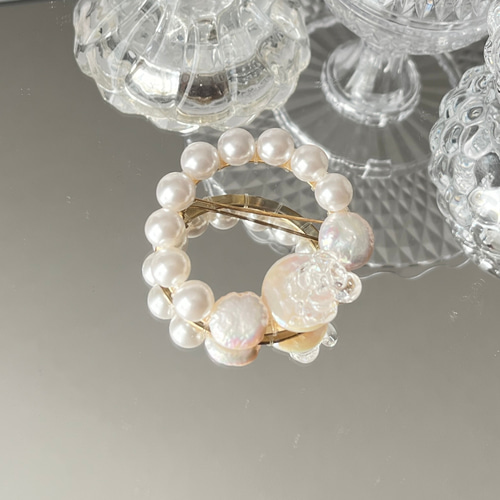 再販】【送料無料】ブローチ 淡水パール 華やか おしゃれ花 サークル