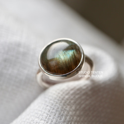 [アゲハ蝶のlabradorite]ring 2枚目の画像