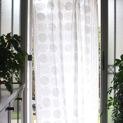 カーテン☆インド綿☆ハンドメイド☆ブロックプリント「ホワイト