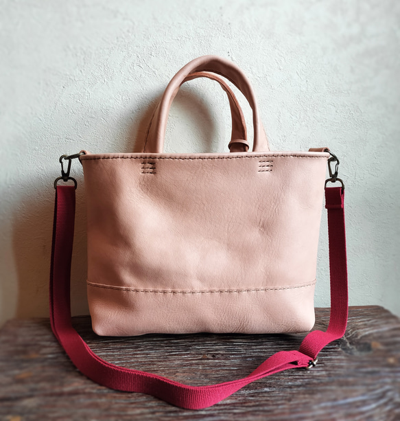 mainichi tote shoulder　ナチュラル　オイルヌメ（シュリンク） 5枚目の画像