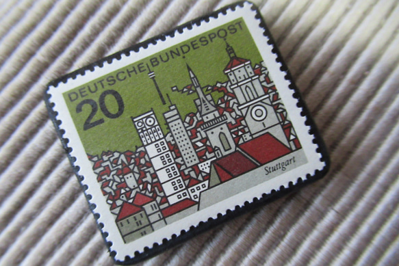 ドイツ　建築切手ブローチ9416 2枚目の画像