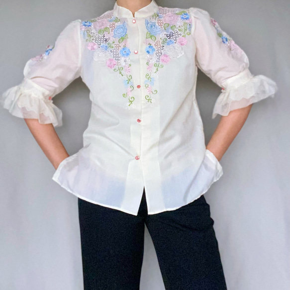 vintage flower embroidery shirt 6枚目の画像