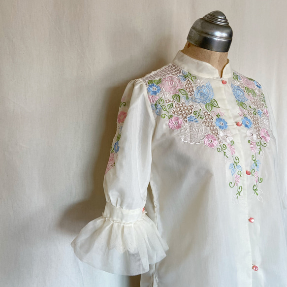 vintage flower embroidery shirt 13枚目の画像