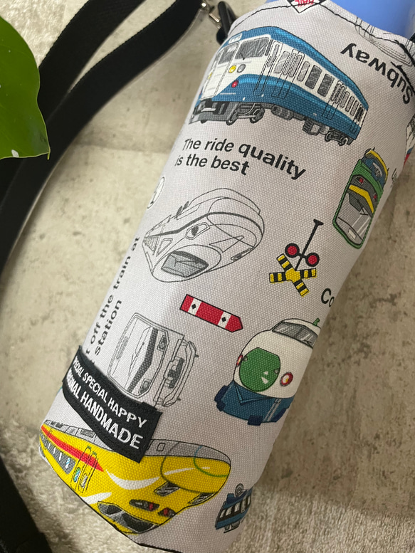 新幹線でGOGO＊水筒カバー保冷ペットボトルカバーサーモスハンドメイドスケーター 2枚目の画像