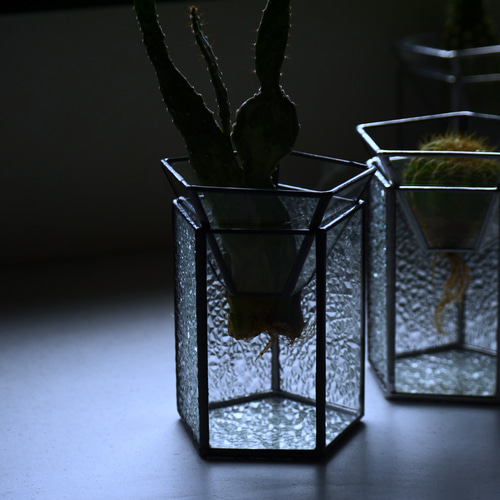 ステンドグラス 水耕栽培ケース 5角形 一輪挿し・花瓶・花器 koru