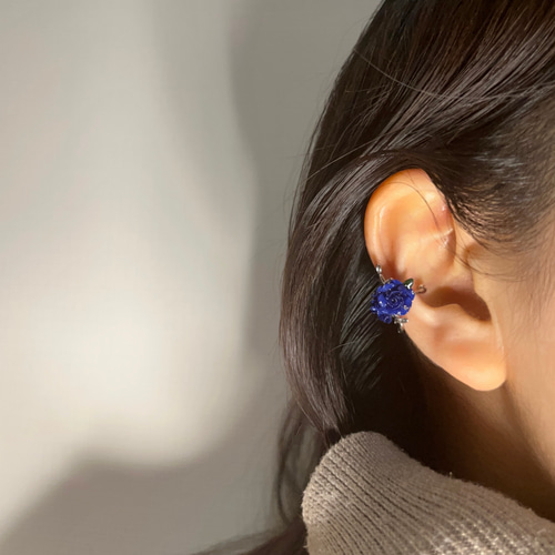 紙薔薇】 青 リーフ イヤーカフ シルバー 金属アレルギー対応 ピアス