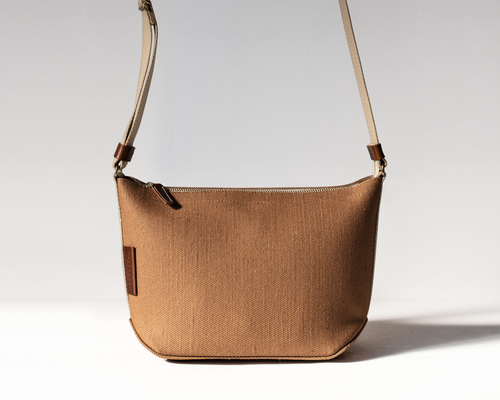 カルチェ　メッセンジャーバック キャメル 912f04880a295f751ab58d6e7339ce