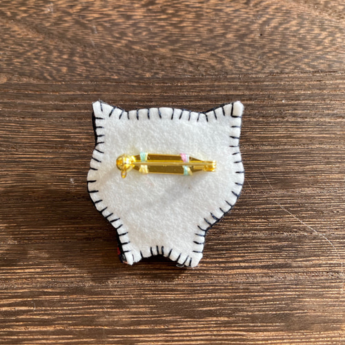 ねこ エキゾチック エキゾチックショートヘアー 刺繍 猫ブローチ