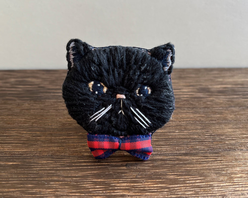 ねこ エキゾチック エキゾチックショートヘアー 刺繍 猫ブローチ