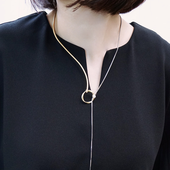 【Y型】thinner shape necklace【真鍮製】バイカラーネックレス　結婚式　卒業式　入学式　フォーマル 1枚目の画像