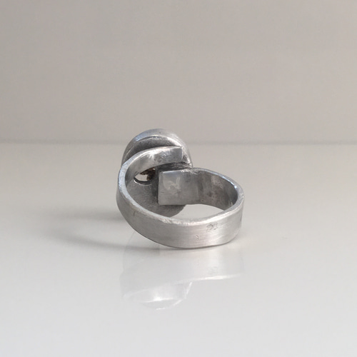 毎日つけたい！パヴェリング クリスタル SCINTILL シルバー Plus Ring】シルバーダイヤモンドリング（0.01ct）｜リング
