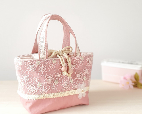 27a1c2143b103f3fc996fe65847e34