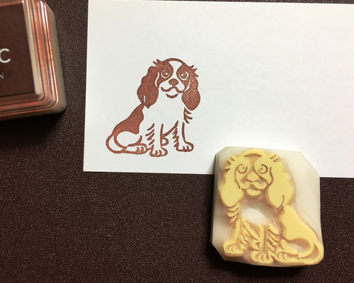 とり様♥️キャバリア 印鑑スタンド