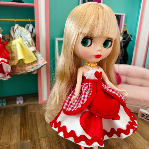 レトロ カラー ネックレス リカちゃん ブライス その他人形 H's レトロ カラー ネックレス リカちゃん ブライス その他人形 H's