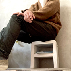 ベンチ　シューズラックとしても使える　椅子　キッズチェアー　靴箱　玄関ベンチ　木製 オットマン　北欧　ダークブラウン 5枚目の画像