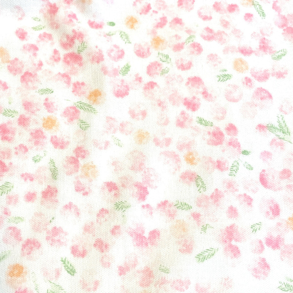 ダブルガーゼのハンカチ 花柄ピンク 4枚目の画像