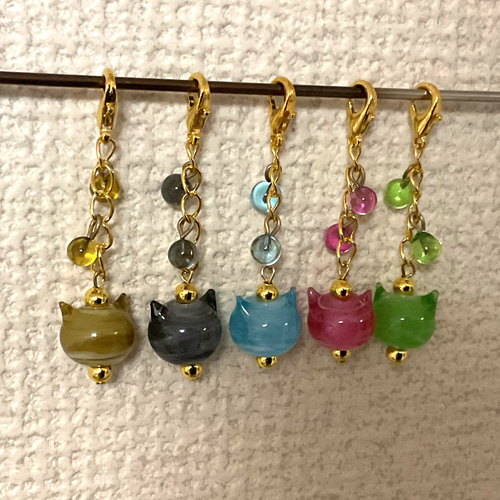 手づくりとんぼ玉 猫ちゃんチャーム その他アクセサリー Muito Linda