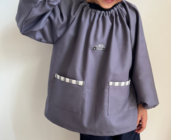 再販✖️6 車✖️チャコール スモック 男の子 くるま ストライプ 無地