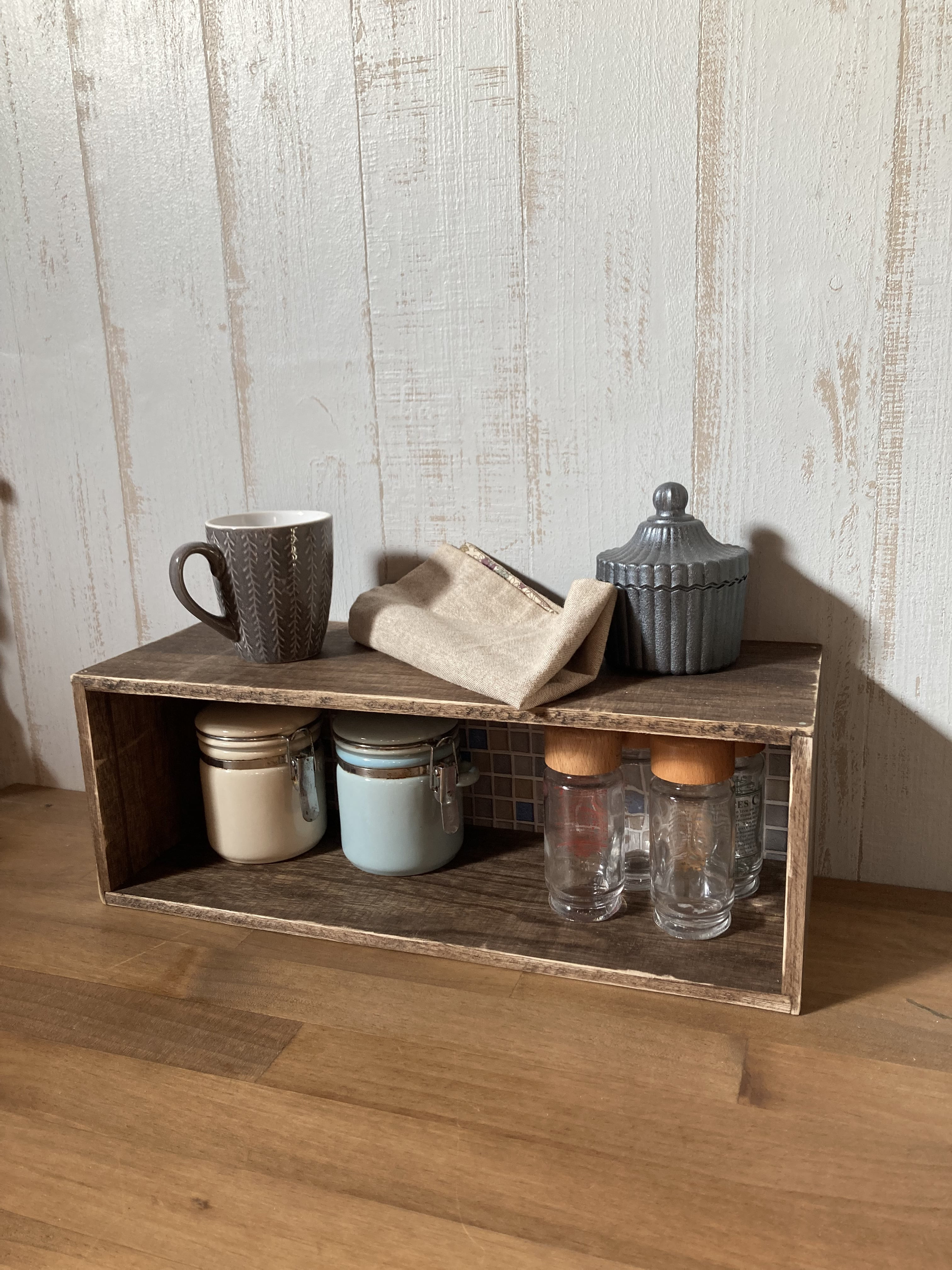 古家具 ♡ シェルフ ♡ クリーム色 Amazon.co.jp: アンティーク調 ブックシェルフ W約80×D約35×H約