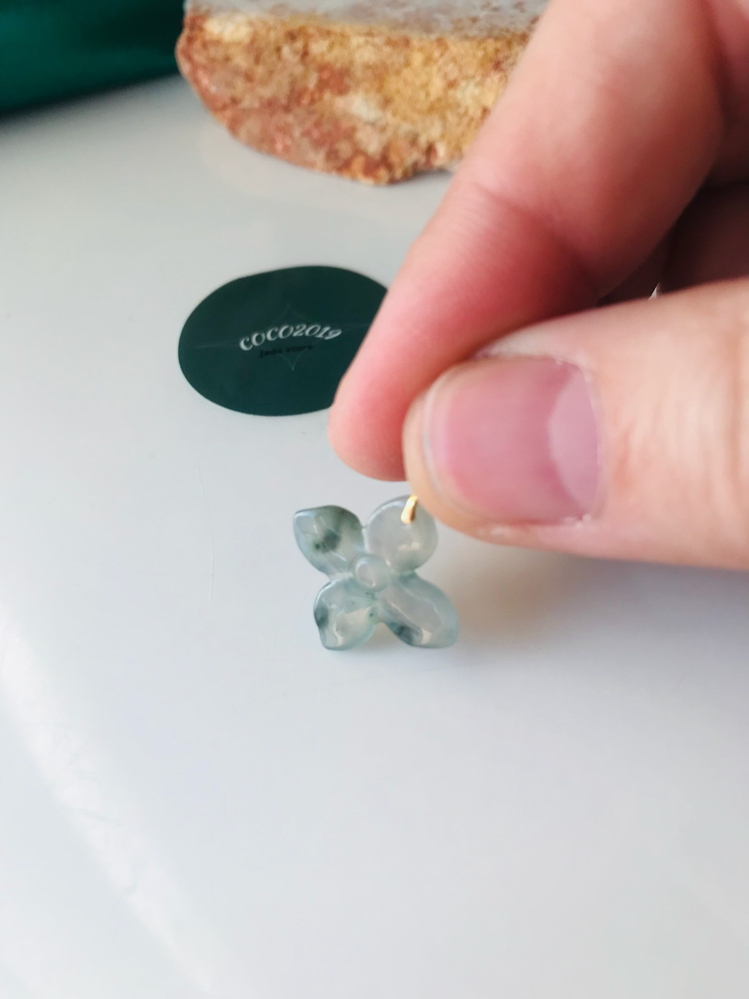 [P110-987] ジェイド　JADE  ヒスイ　ペンダント　ミャンマー産　彫刻　s925　アイス　グリーン　石花