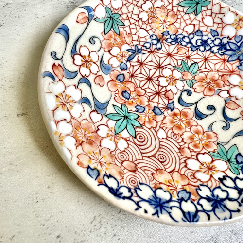 e1521 岩谷焼 小皿 5枚 色絵 豆皿 木箱入り e1521 岩谷焼 小皿 5枚 色絵 豆皿 木箱入り