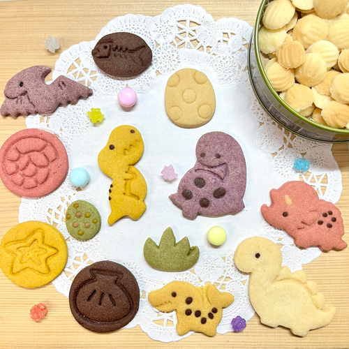 恐竜クッキー缶 丸缶 クッキー おかしの家 通販 17265409