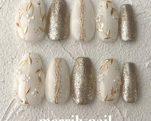 no.013 ネイルチップ 結婚式 成人式 前撮り 白 振袖 卒業式 フラワー no.013 ネイルチップ 結婚式 成人式 前撮り 白 振袖 卒業式