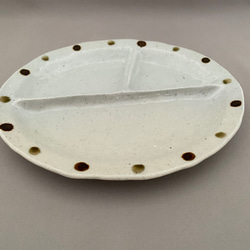 ドット文楕円皿(茶・焦げ茶)  陶磁器　手作り　手捻り　中皿 5枚目の画像