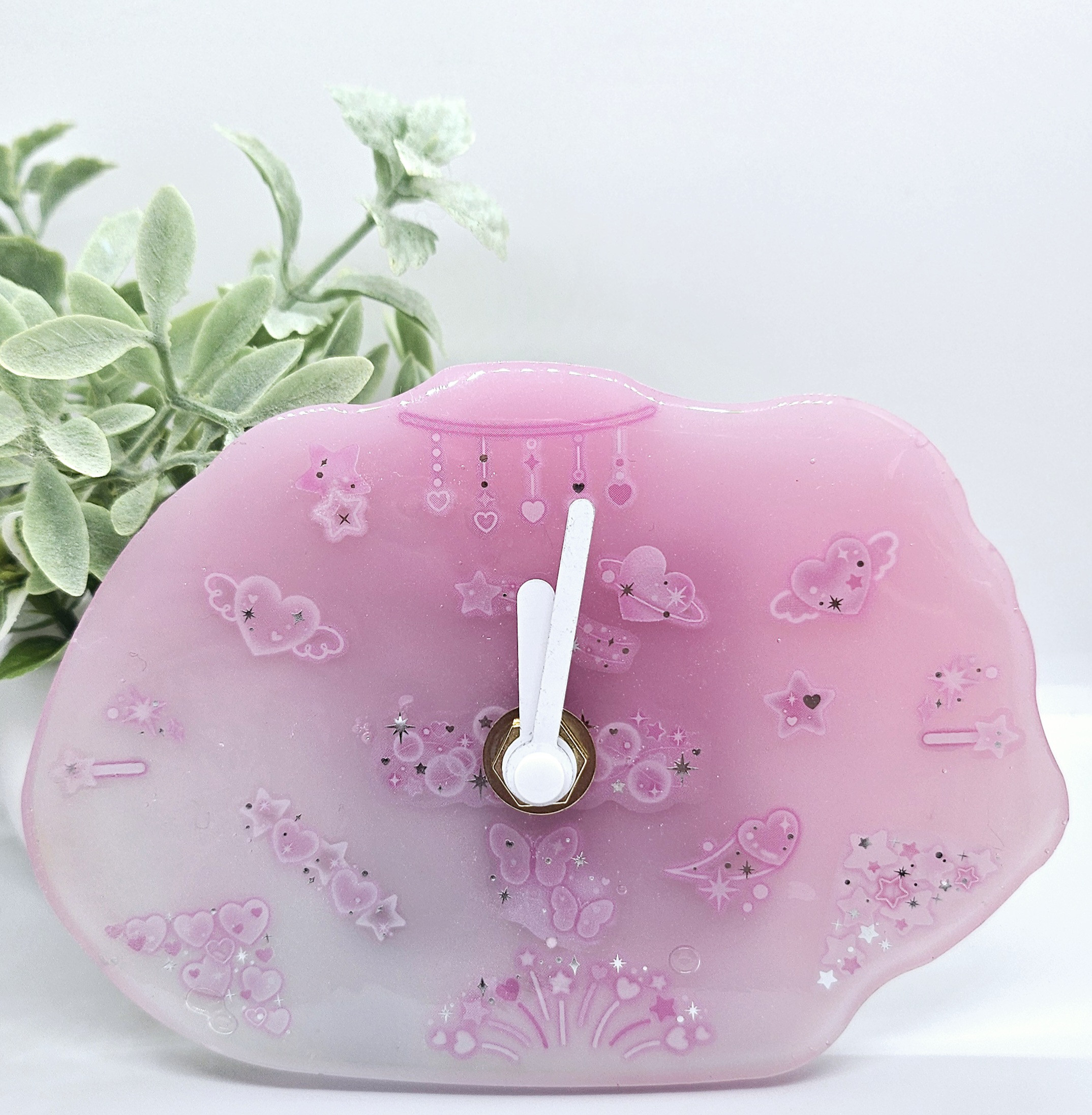 女の人の天使の置き時計 （かわいいお姫様系インテリア家具