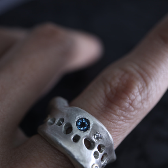 [-minamo- 水面] 戒指 SV925 K18YG 鑽石倫敦藍托帕石 One of a kind 003 第16張的照片