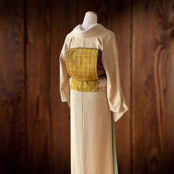 *和服布料* 大島紬和格子春亞紡製成的成人平子腰帶，半寬。長422cm 第6張的照片