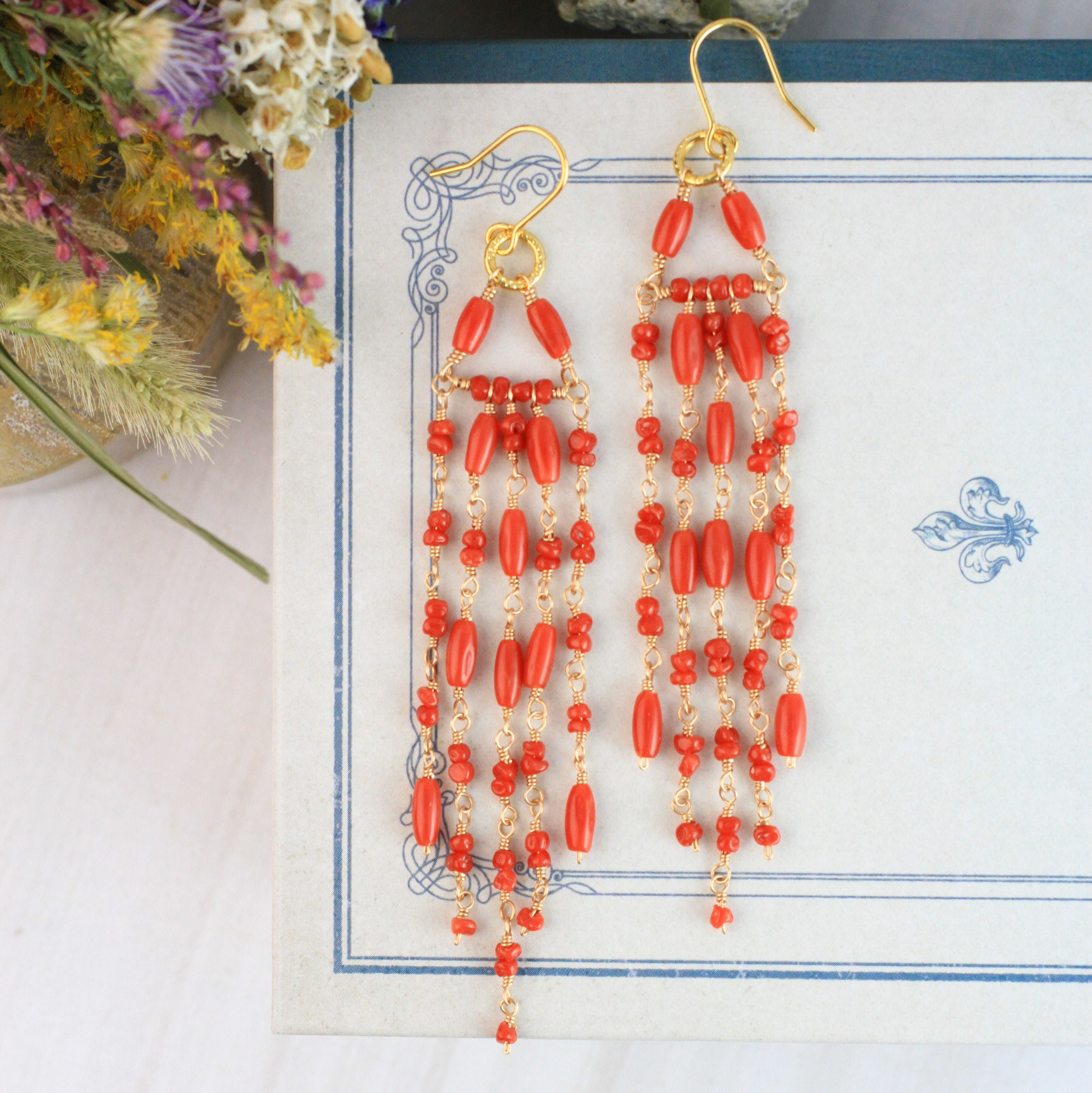 【1個限定/3月誕生石】サルデーニャ珊瑚　ロング　耳飾り