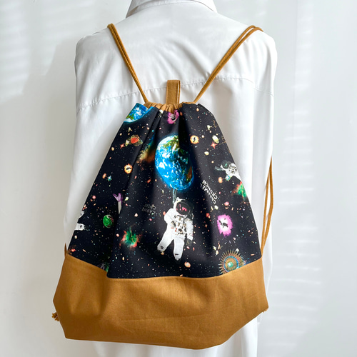 ナップサック型☆お着替え袋（大きめ！　宇宙ステーション） ナップサック型☆お着替え袋（大きめ！ 宇宙ステーション） 小学校