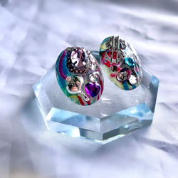 glass oval unique silver flashy Earrings 2枚目の画像