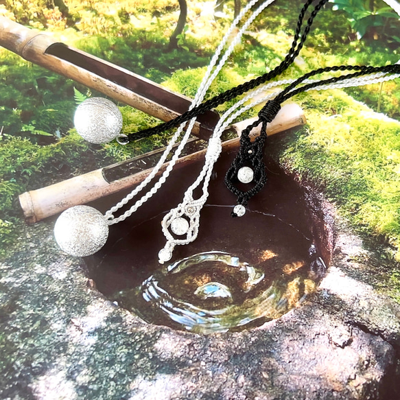清らかな音色♪「水琴鈴」と水晶のコード編みネックレス＊天然石＊クオーツ 2枚目の画像