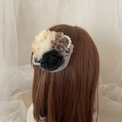 花のコサージュ　ホワイトラナンキュラス　入学式　卒業式　結婚式　2405-C5 5枚目の画像