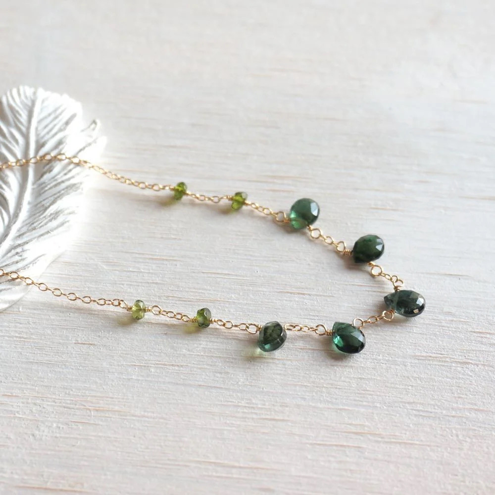 トルマリンのしずくのネックレス（グリーン） NE-GF-51