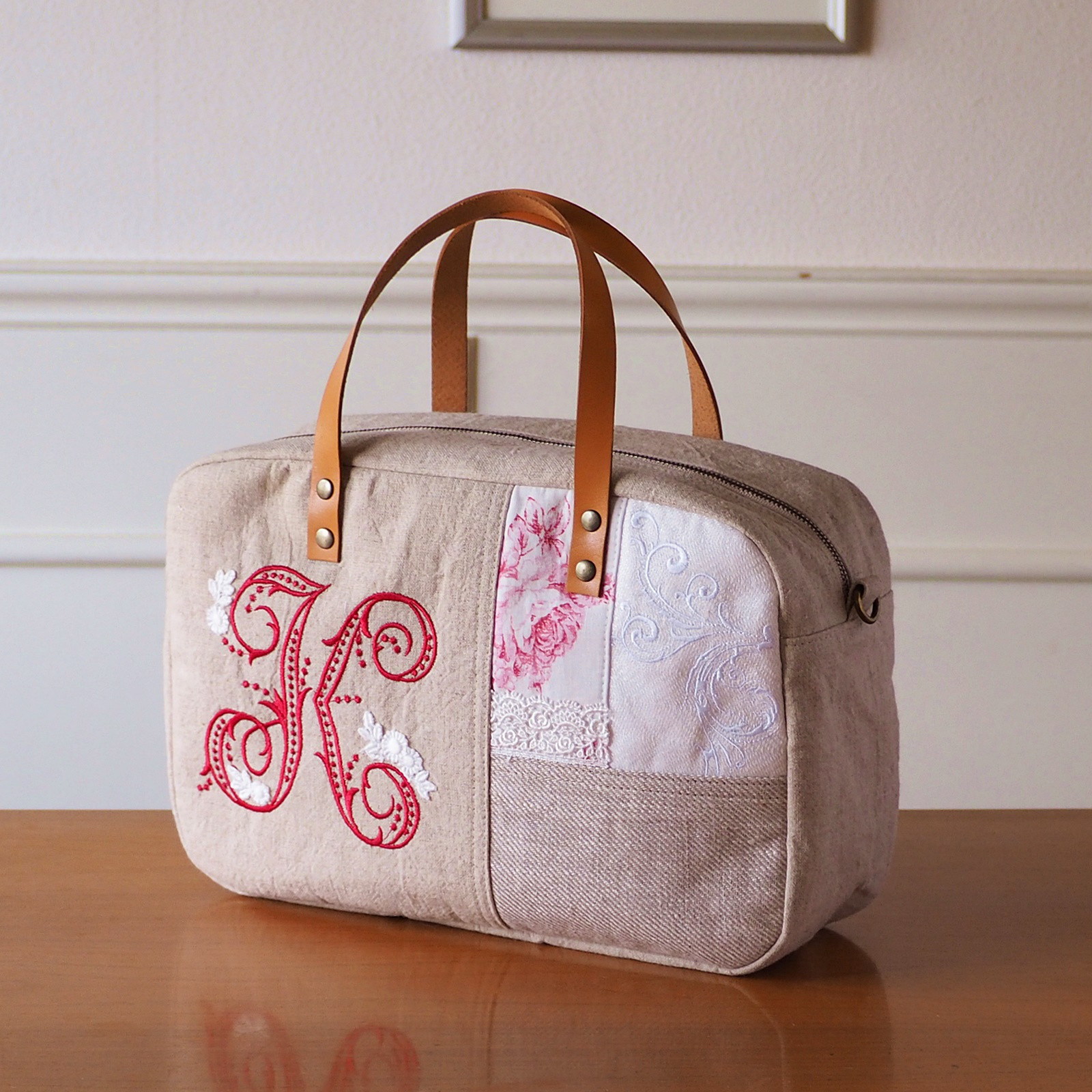 受注製作・赤いモノグラムのボストンバッグ