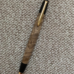 楠木縮杢（超美杢）ボールペンorシャープペンシル 木軸 1枚目の画像