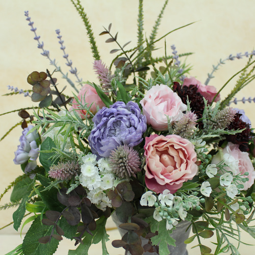 英国風「アンティーク・ローズ」アレンジ・アートフラワー（上質造花