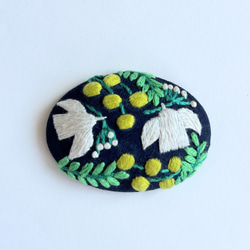 北欧風ことりとミモザの刺繍ブローチ【Botanical】#238 ブローチ j