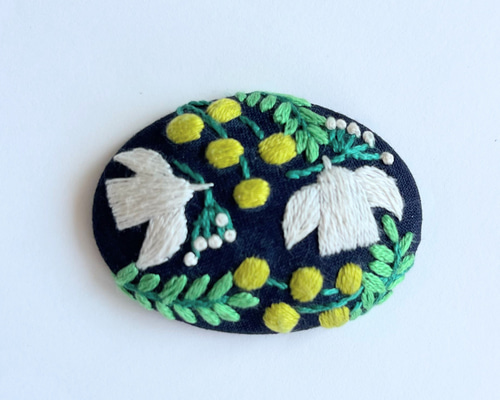 北欧風ことりとミモザの刺繍ブローチ【Botanical】#238 ブローチ j
