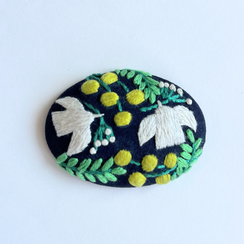 北欧風ことりとミモザの刺繍ブローチ【Botanical】#238 ブローチ j