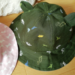 ベビー＆キッズクマ耳帽子帽子♥カーキグリーン恐竜♥4サイズ46～52cm 3枚目の画像