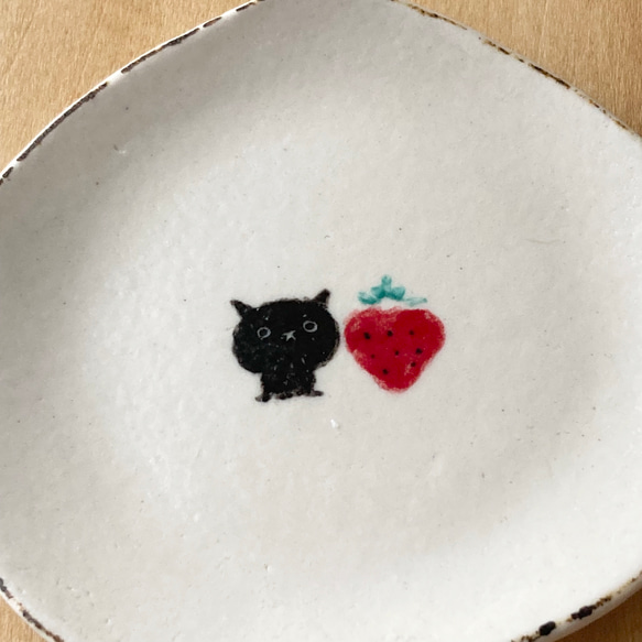 猫のうつわ 「猫ｘちびモチーフ２個並び」豆皿Creema限定 7枚目の画像