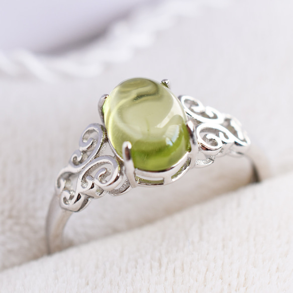 ペリドット指輪、リング：蝶の透かし装飾：緑色：アンティーク：ピンク、シルバー：Creema限定【送料無料】 5枚目の画像