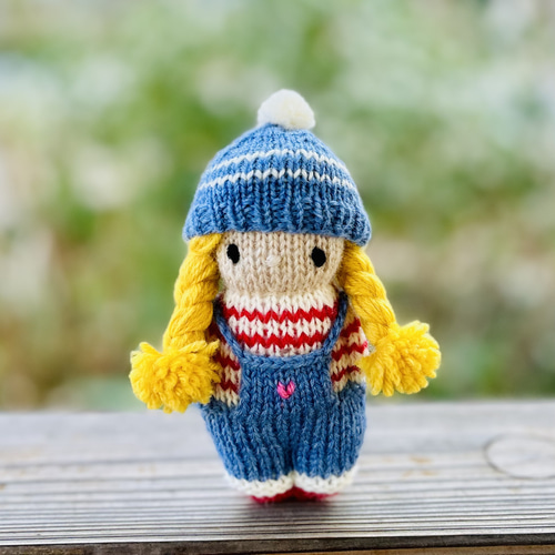 みつ編みの女の子 ぼうぐるみ あみぐるみ スウェーデン編み人形