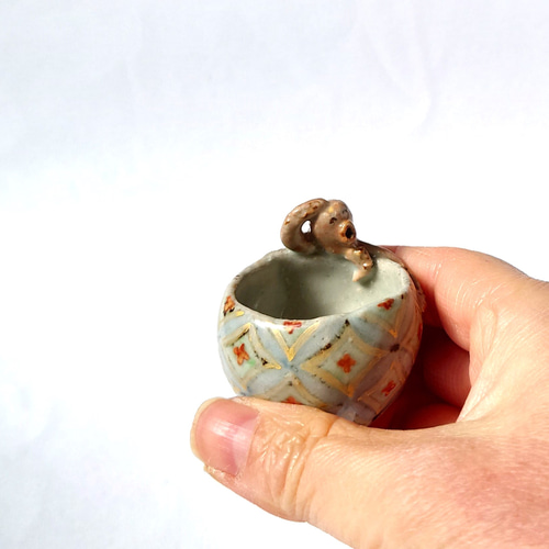 タコさんがユーモラスなうつわ 花七宝 タコつぼつぼ 陶器 お椀・ボウル