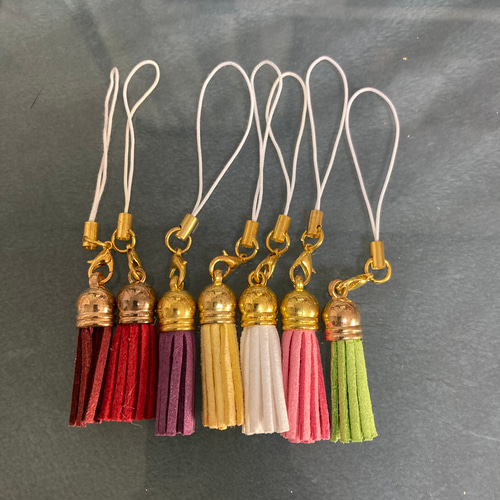 タッセルストラップ7個セット カラフルなタッセル ひも・コード デコ